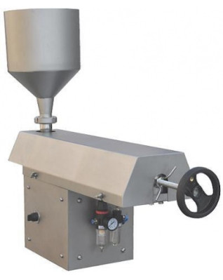 Дозатор пастообразных продуктов